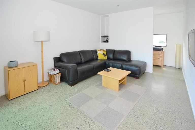 Photo of property in 42 Mangatawhiri Road, Omaha, 0986