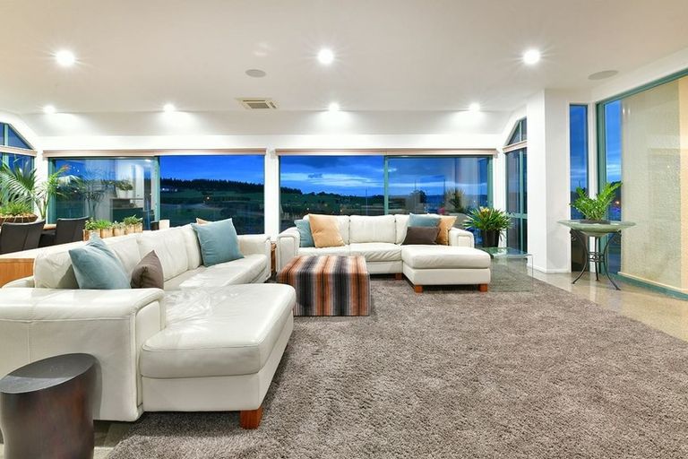 Photo of property in 78 Voyager Drive, Gulf Harbour, Whangaparaoa, 0930