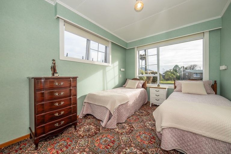 Photo of property in 38 Lyndhurst Street, Westport, 7825