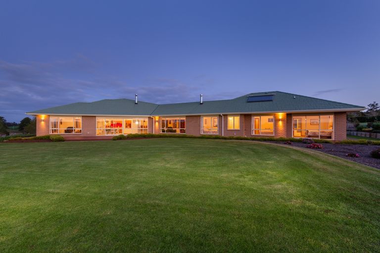 Photo of property in 415 Te Ahu Ahu Road, Waimate North, Kaikohe, 0472