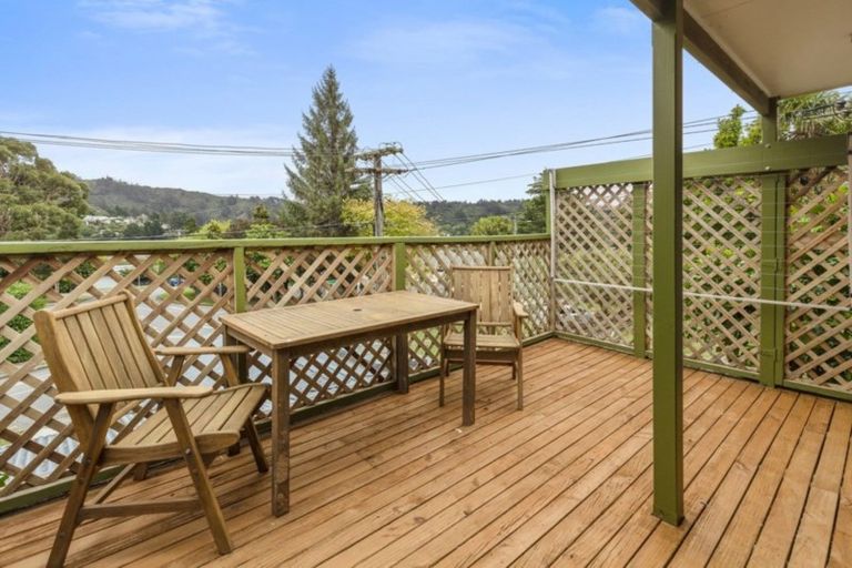 Photo of property in 35 Kairimu Street, Stokes Valley, Lower Hutt, 5019