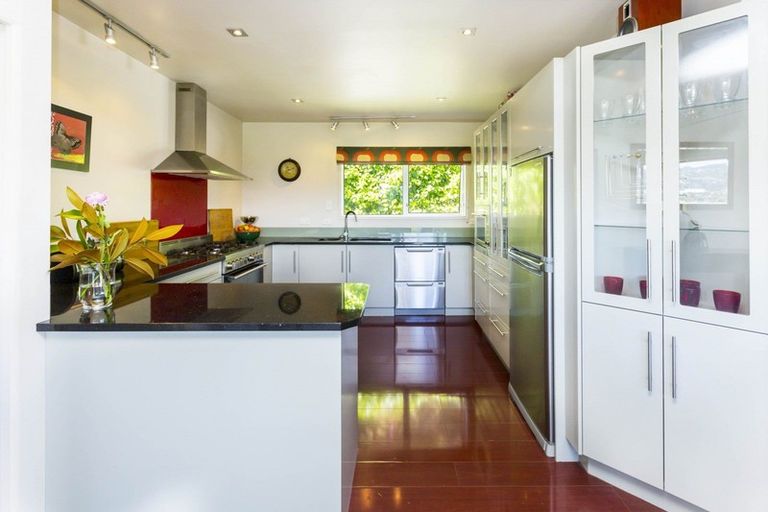 Photo of property in 14 Chanel Grove, Waterloo, Lower Hutt, 5011