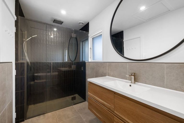 Photo of property in 15 Glencoe Street, Burnside, Christchurch, 8053