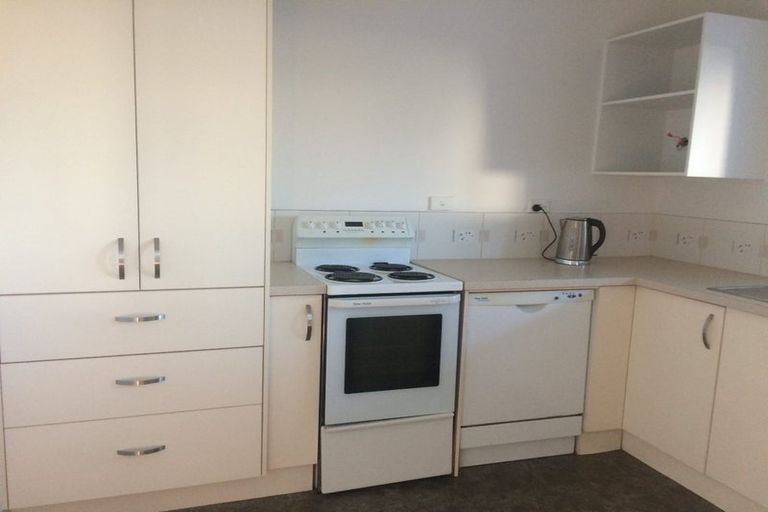 Photo of property in 465 Marine Parade, Napier South, Napier, 4110