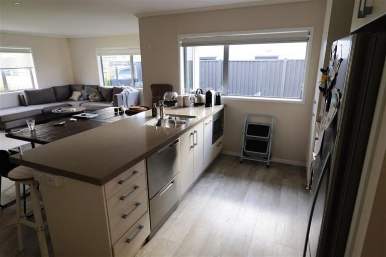 Photo of property in 3 Somerby Mews, Silverstream, Upper Hutt, 5019