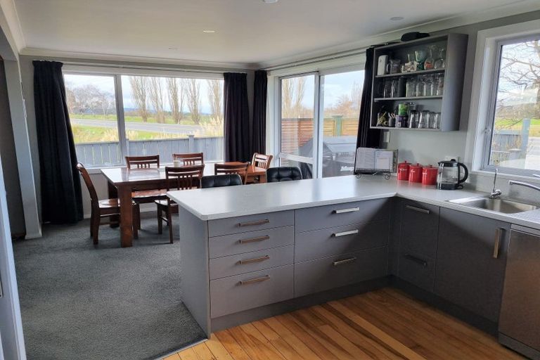 Photo of property in 46 Clinton Highway, Te Houka, Balclutha, 9273