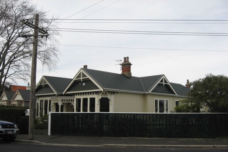 Photo of property in 27 Belgrave Crescent, Roslyn, Dunedin, 9010