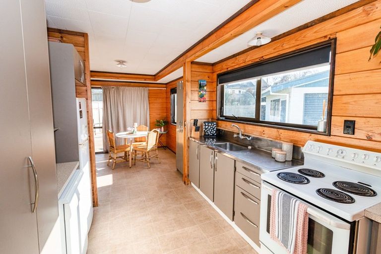 Photo of property in 86 Treadwell Street, Springvale, Whanganui, 4501