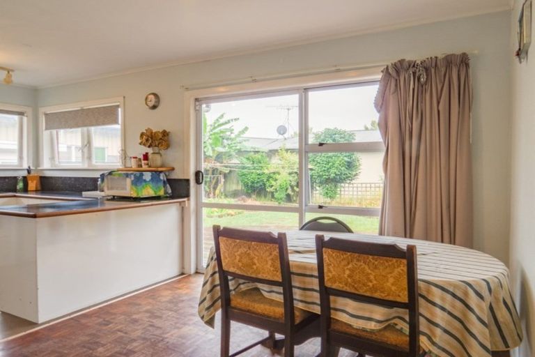 Photo of property in 2 Lakeview Place, Whakatane, 3120