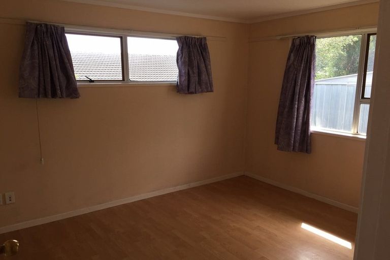 Photo of property in 294 Bucklands Beach Road, Bucklands Beach, Auckland, 2012