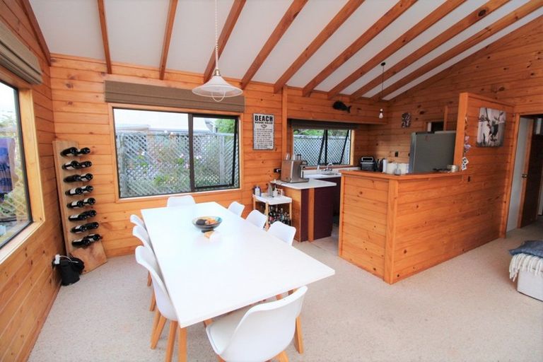 Photo of property in 219 Waimaire Avenue, Matarangi, Whitianga, 3592