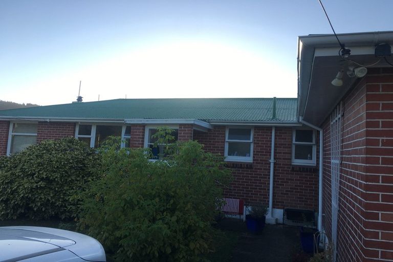 Photo of property in 41 Dowling Grove, Silverstream, Upper Hutt, 5019