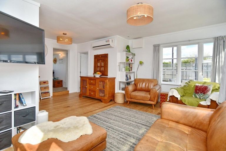 Photo of property in 31 Chamberlain Avenue, Amberley, 7481