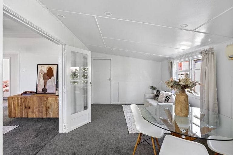 Photo of property in 74 Barton Street, Woolston, Christchurch, 8023