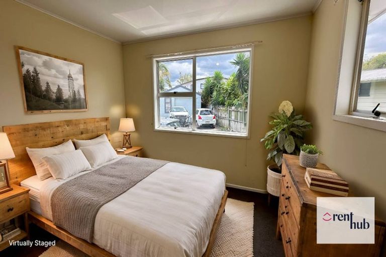 Photo of property in 11 Greenock Road, Ranui, Auckland, 0612