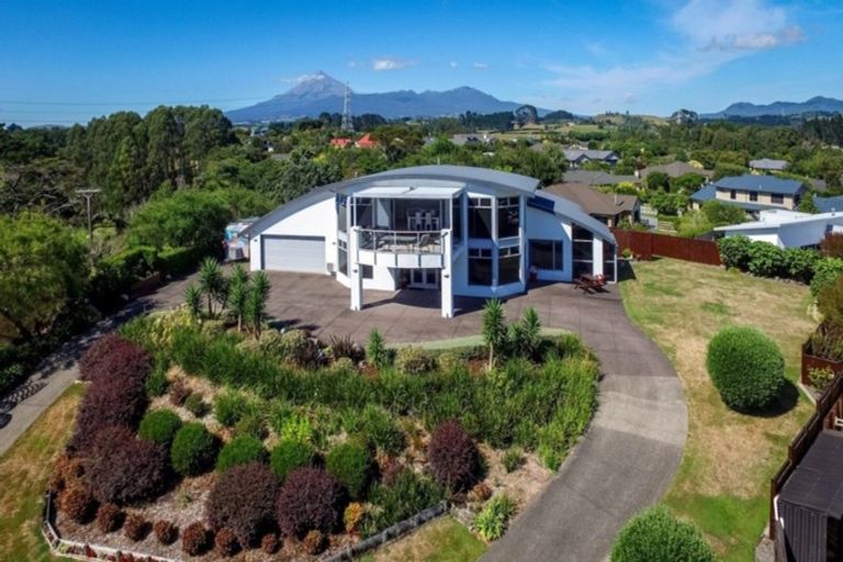Photo of property in 58b Veale Road, Frankleigh Park, New Plymouth, 4371