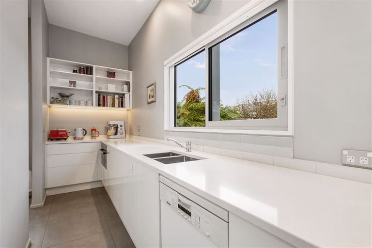 Photo of property in 58 Westminster Street, St Albans, Christchurch, 8014