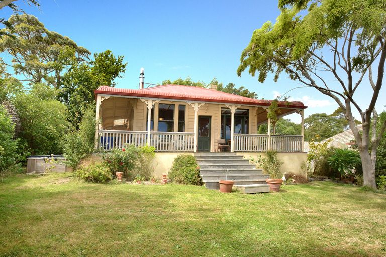 Photo of property in 7 Ryan Street, Portobello, Dunedin, 9014
