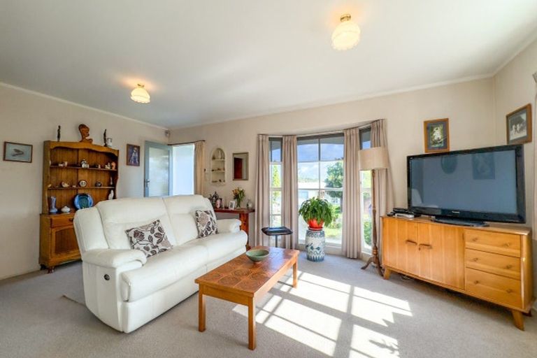 Photo of property in 2 Keepa Avenue, Paeroa, 3600