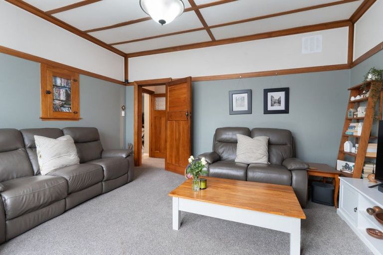 Photo of property in 19 Clifton Avenue, Carterton, 5713