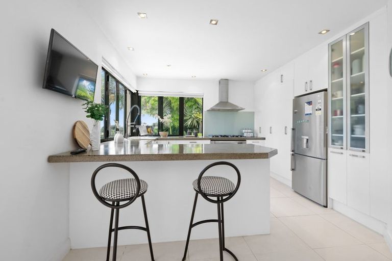 Photo of property in 39 Granger Road, Cockle Bay, Auckland, 2014