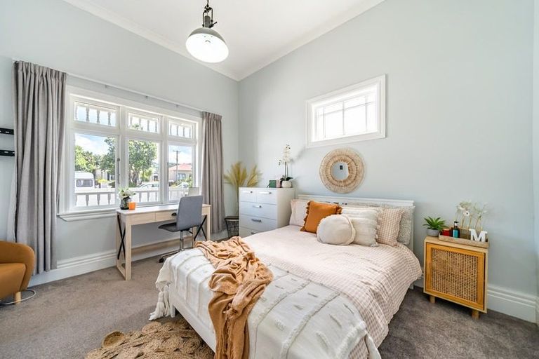 Photo of property in 16 Buick Street, Petone, Lower Hutt, 5012