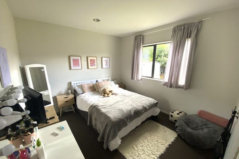 Photo of property in 27 Te Ironui Place, Huntington, Hamilton, 3210