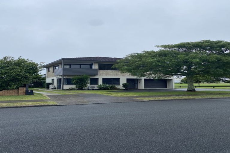 Photo of property in 11 Russley Drive, Mount Maunganui, 3116