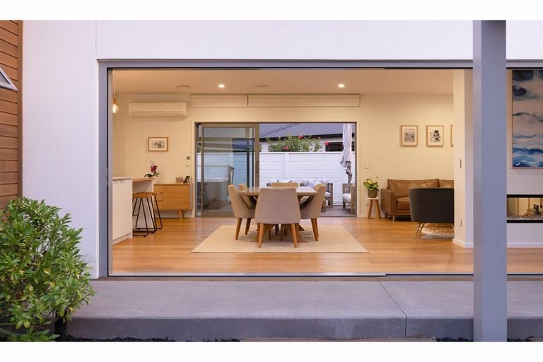 Photo of property in 19 Awatira Drive, Papamoa Beach, Papamoa, 3118