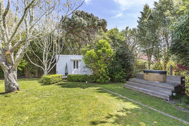 Photo of property in 22 Ngatoto Street, Ngaio, Wellington, 6035