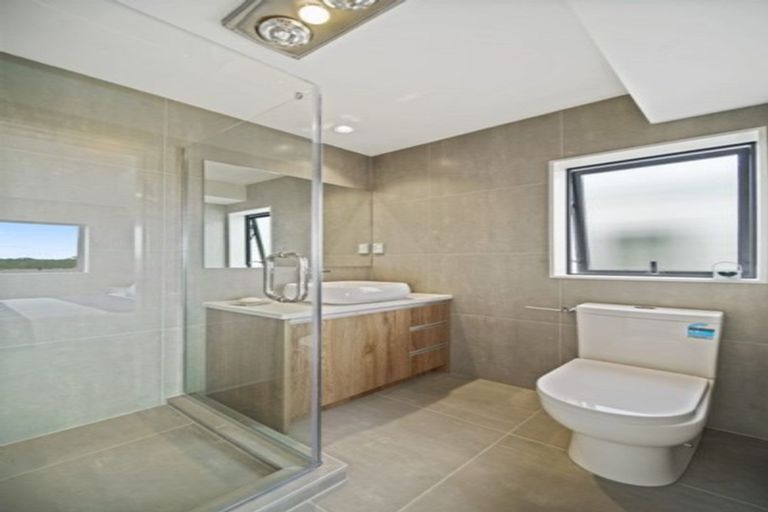 Photo of property in 28 Lusitano Drive, Karaka, Papakura, 2113