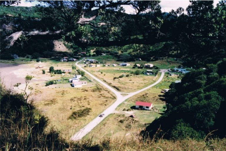 Photo of property in 20 Makahuri Place, Hicks Bay, Tikitiki, 4087