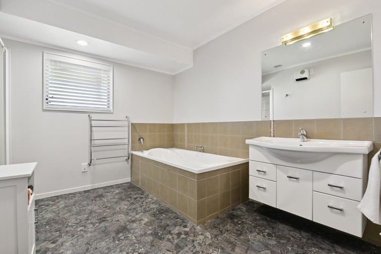 Photo of property in 51 Endeavour Avenue, Flagstaff, Hamilton, 3210