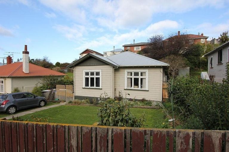 Photo of property in 141 Caversham Valley Road, Calton Hill, Dunedin, 9012