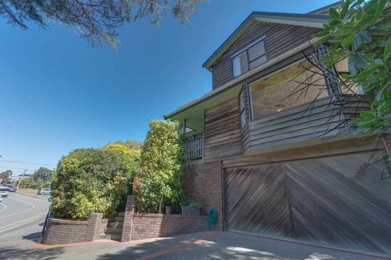 Photo of property in 45a Simla Crescent, Khandallah, Wellington, 6035