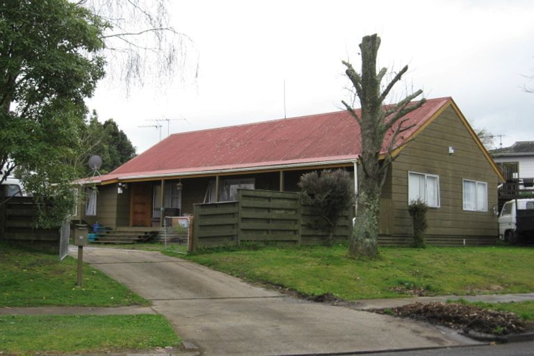 Photo of property in 20 Fairdale Avenue, Red Hill, Papakura, 2110