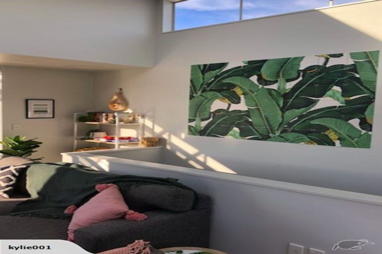 Photo of property in 3/47 Marine Parade, Mount Maunganui, 3116