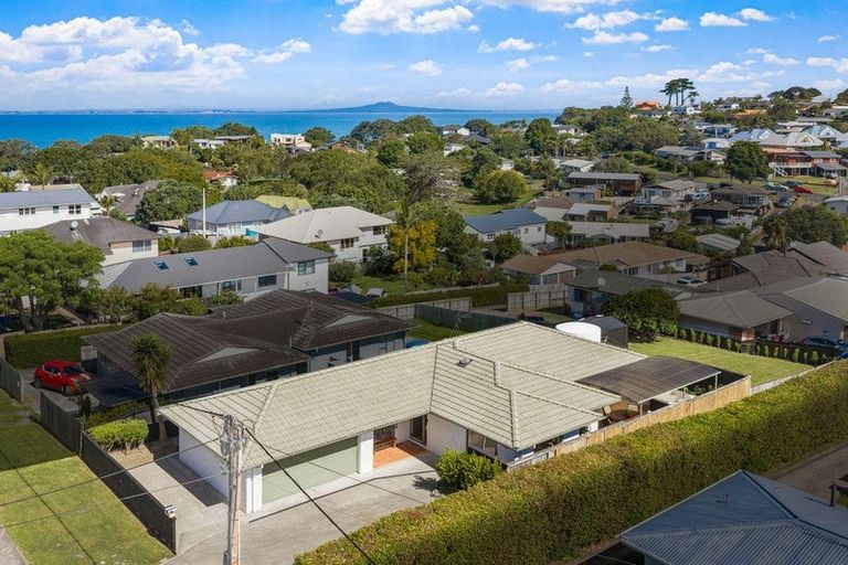 Photo of property in 22a Zealandia Road, Manly, Whangaparaoa, 0930