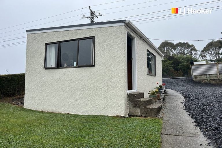 Photo of property in 8 Saddleview Place, Fairfield, Dunedin, 9018