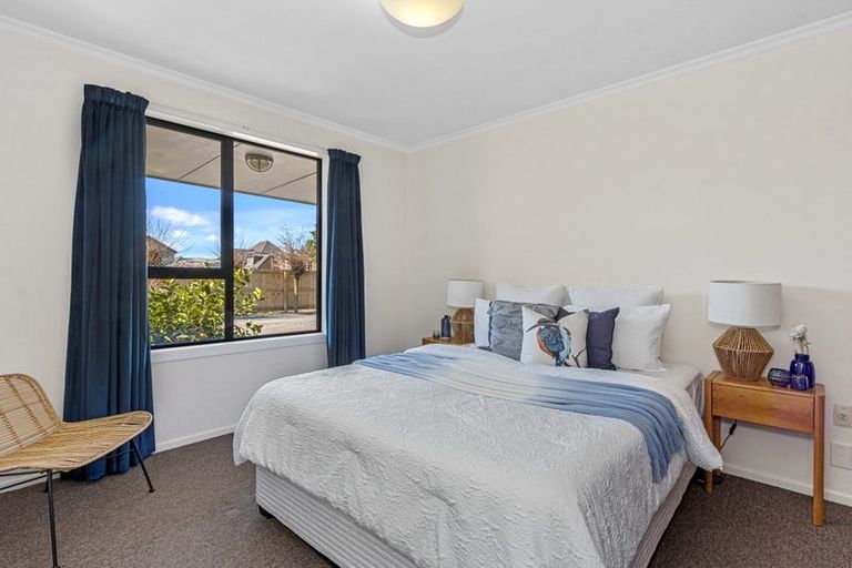 Photo of property in 2/205 Matsons Avenue, Papanui, Christchurch, 8053