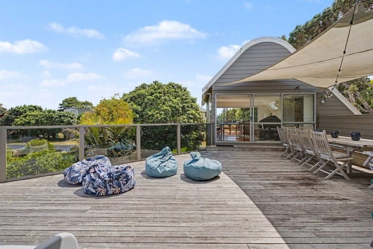 Photo of property in 221 Tangiora Avenue, Whangapoua, Coromandel, 3582