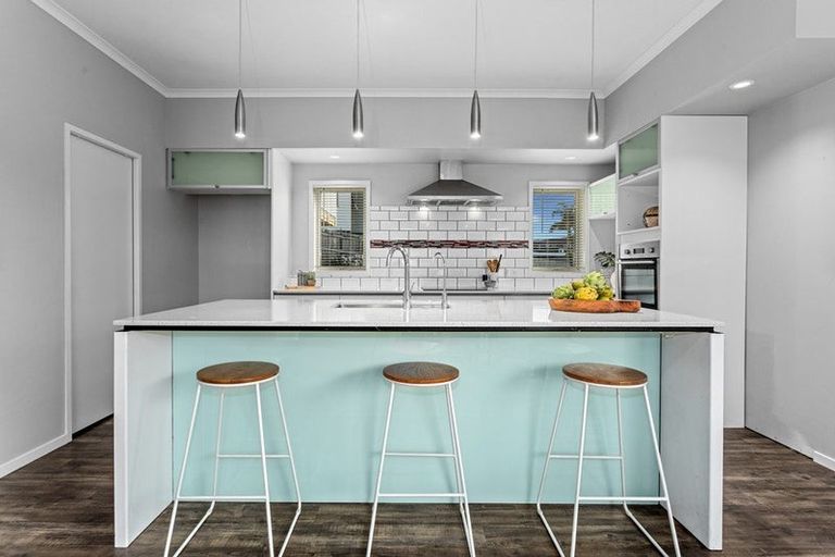 Photo of property in 6 Omega Place, Coastlands, Whakatane, 3120