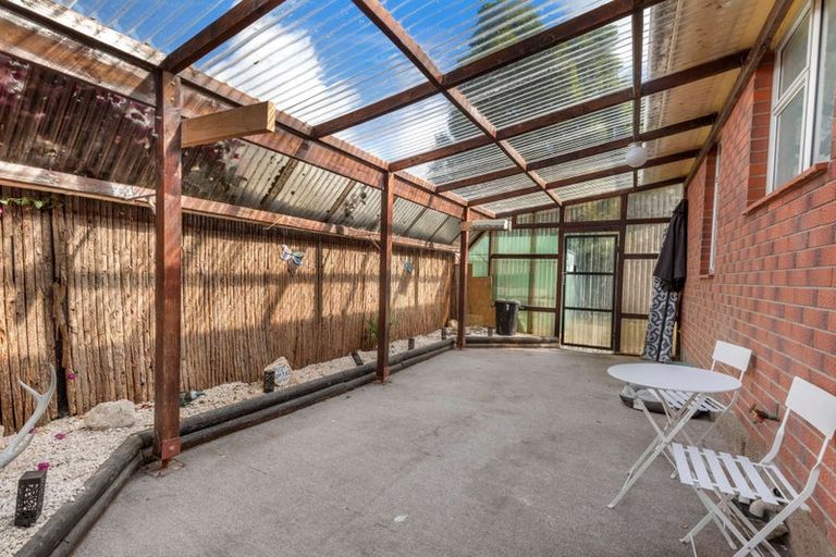 Photo of property in 6 Hobbs Place, Westbrook, Palmerston North, 4412