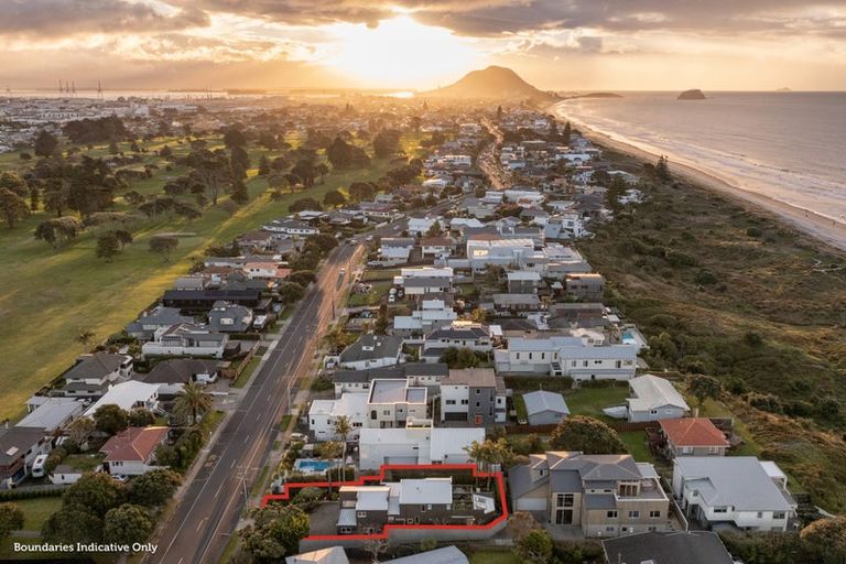 Photo of property in 241 Oceanbeach Road, Mount Maunganui, 3116