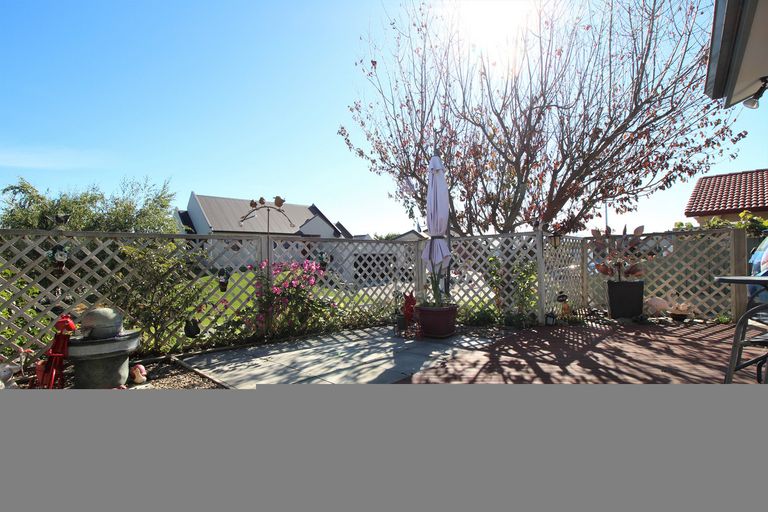 Photo of property in 6 Walnut Grove, Alexandra, 9320