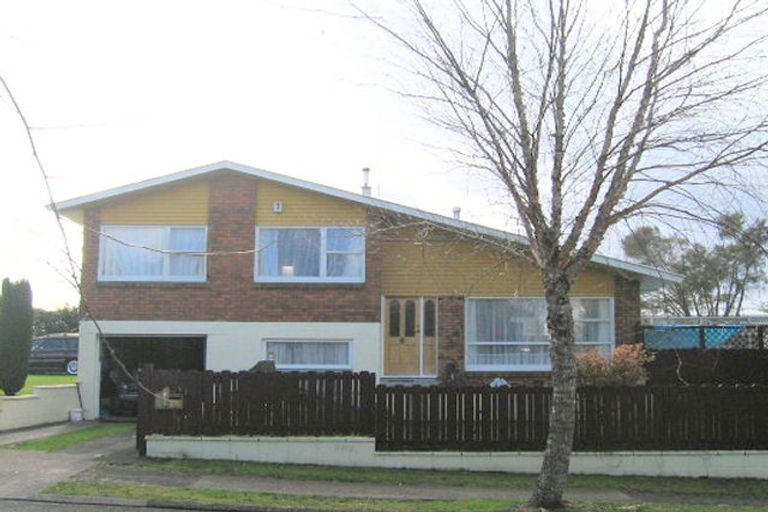 Photo of property in 1 Joanna Place, Deanwell, Hamilton, 3206