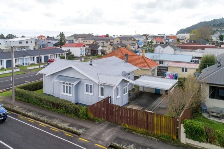 Photo of property in 300 Mackay Street, Thames, 3500