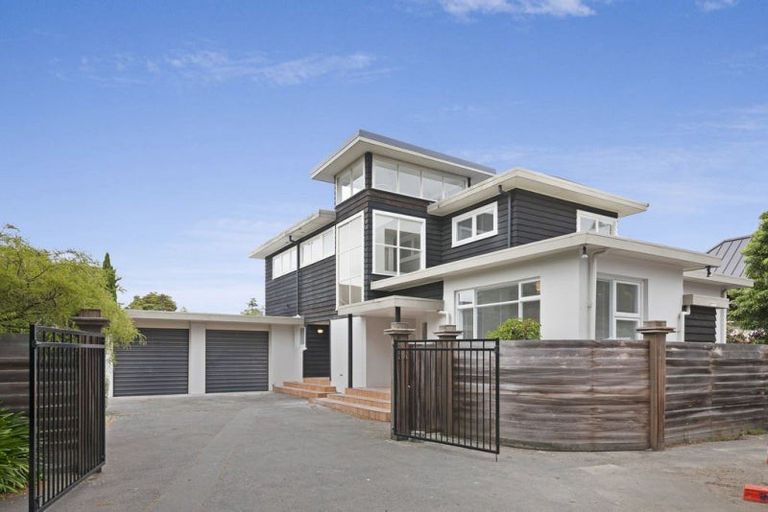 Photo of property in 21a Snowdon Road, Fendalton, Christchurch, 8052