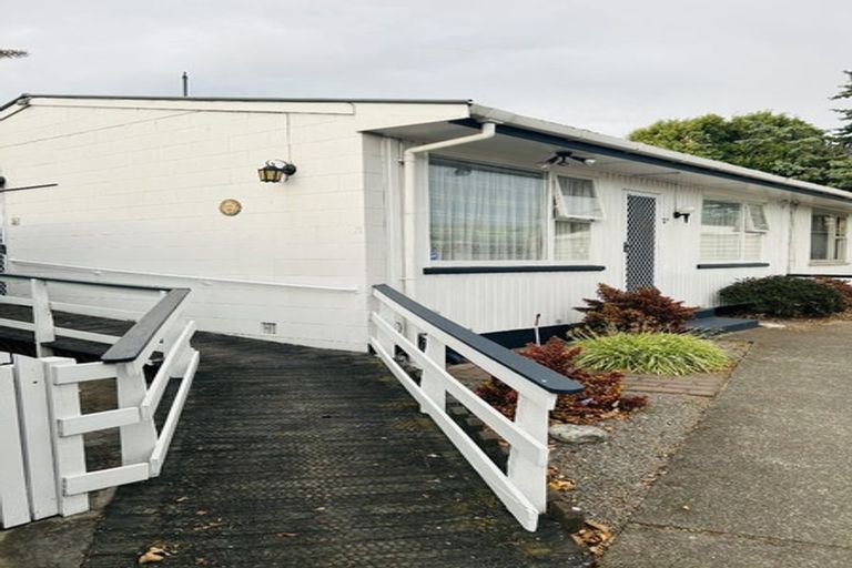 Photo of property in 2/26 Frederick Street, Waltham, Christchurch, 8011