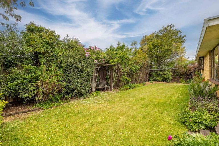 Photo of property in 9 Fenmere Place, Burwood, Christchurch, 8083